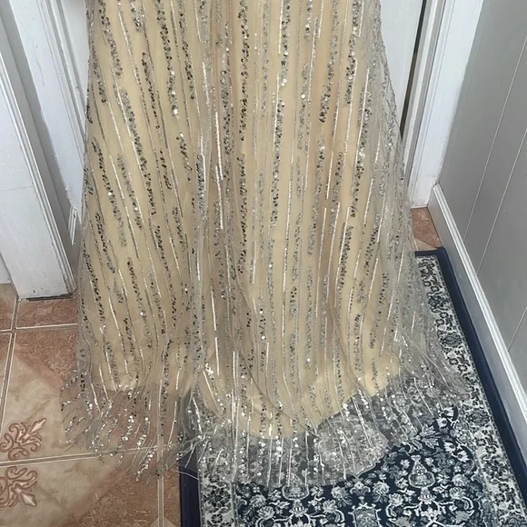 Mac Duggal Evening dress Size 4 - Picture 9 of 10